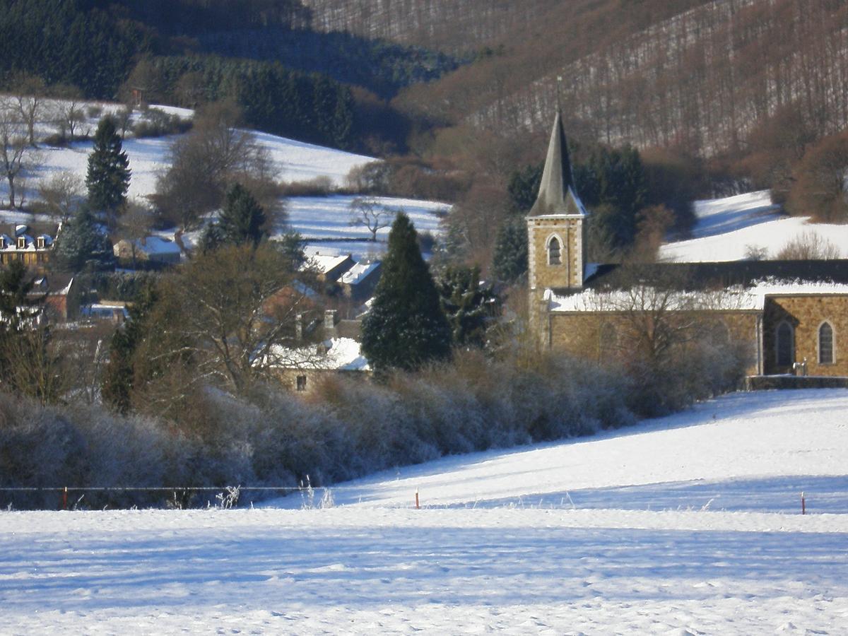 Fanzel Auberge Du Val D'Aisne מראה חיצוני תמונה